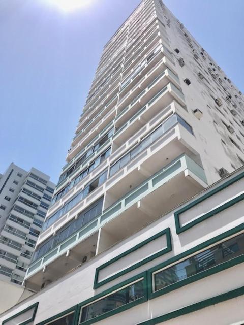 Apartamento Quadra Mar No Pedaco De Balneario *